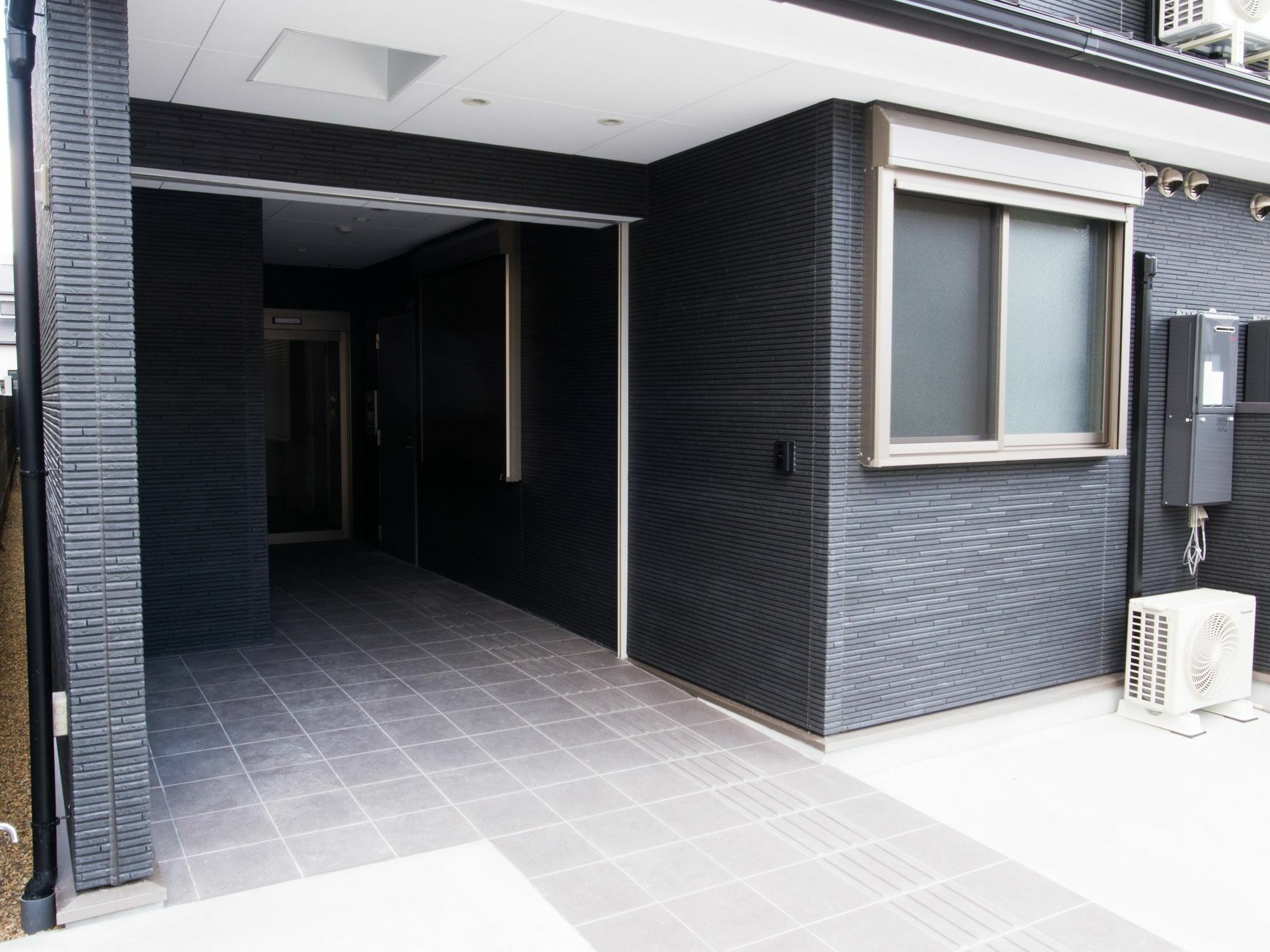 Guest House One More Heart Shichijo Omiya 1 Kyoto Exterior photo